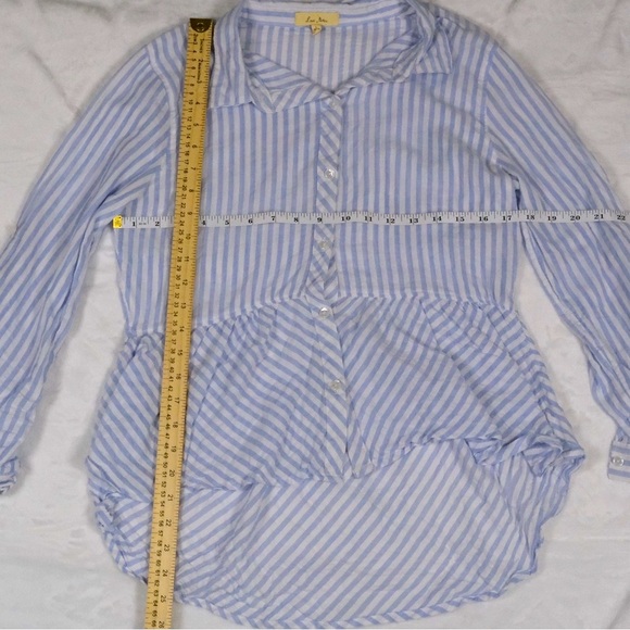 Love Notes | Blue Blouse with Peplum Detail - Picture 3 of 5